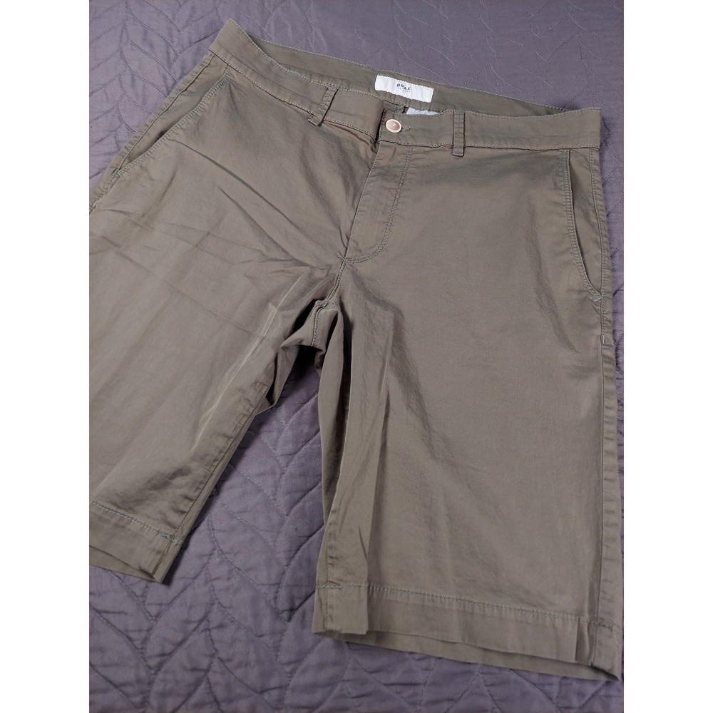 Brax Shorts Mens 33 Gray Bozen Stretch Flat Front Chino Preppy 9 Inseam 84-1147